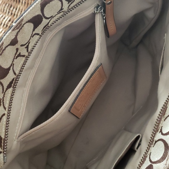 Coach handbag - Picture 2 of 6